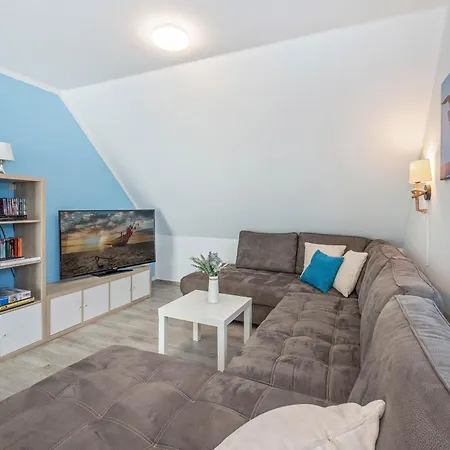 Sonneninsel Haus Himmelblau Obergeschoss Apartment Loddin